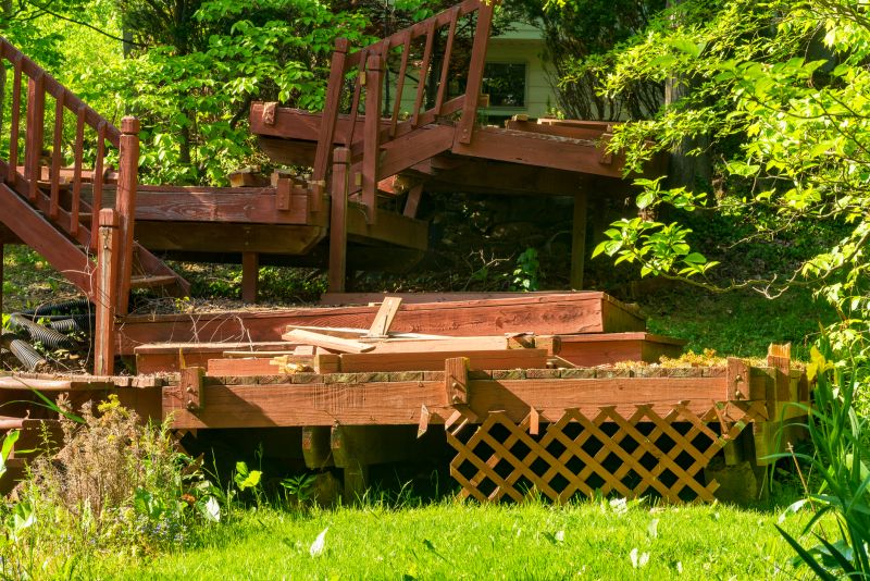 Deck Wrecking