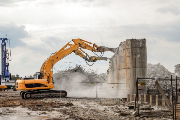 Silo Demolition in Akron