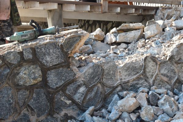 Retaining Wall Demolition in Akron